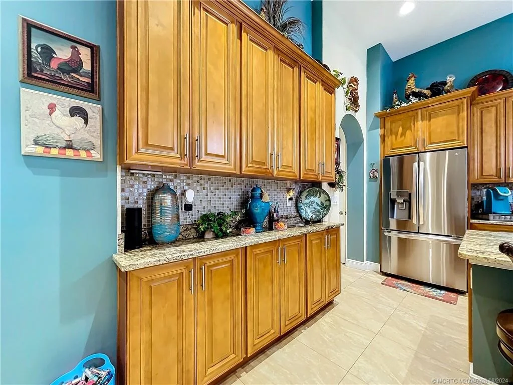 Photo of 4459 SE Bayshore Terrace