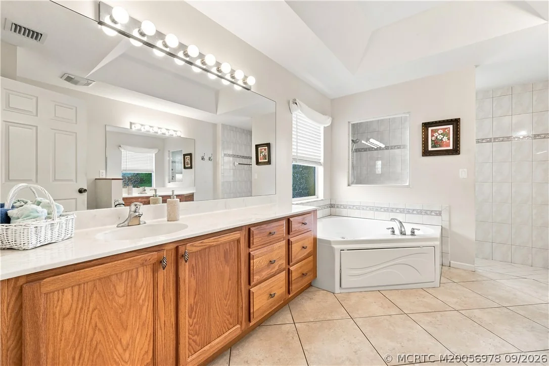 Photo of 4081 SE Newton Street