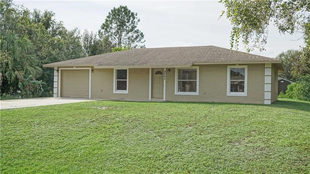 Photo of 3245 NW 34th Avenue