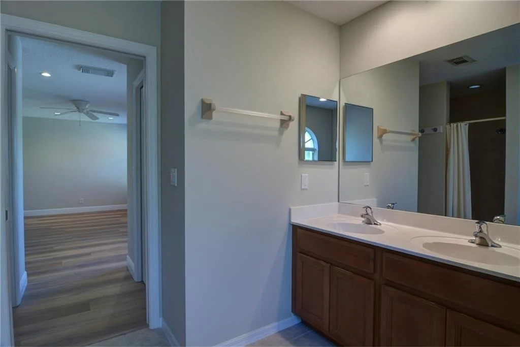 Photo of 8802 SW Avocado Lane