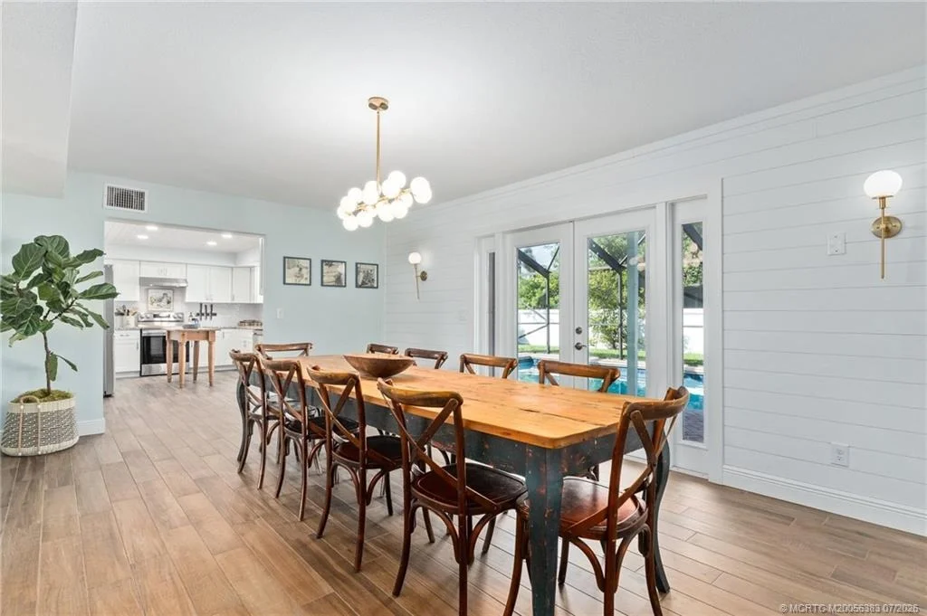 Photo of 4304 SE Fairway E