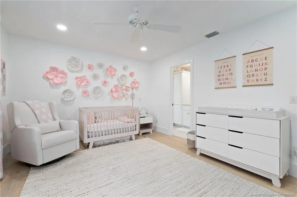 Photo of 6741 SE Harbor Circle