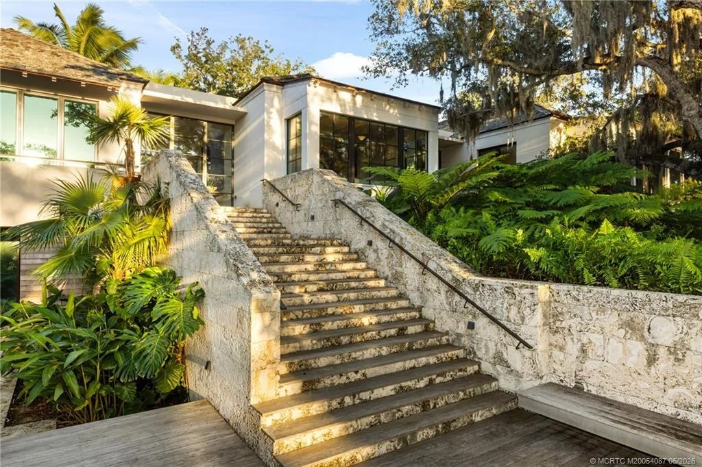 Photo of 109 S River Road