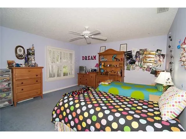 Photo of 121 Hillcrest Drive
