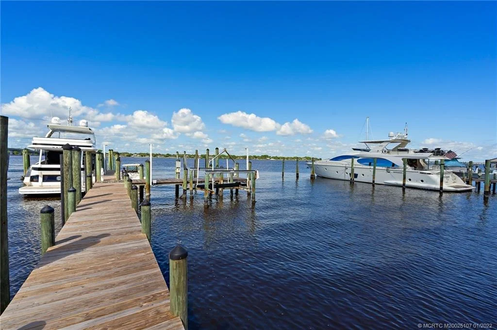 Photo of 19 N River Road