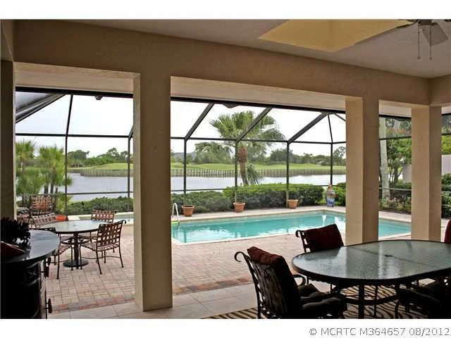 Photo of 1418 Brewster Place