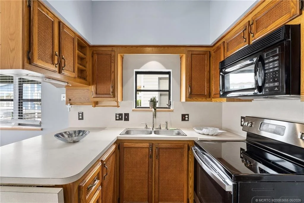 Photo of 140 Nettles Boulevard