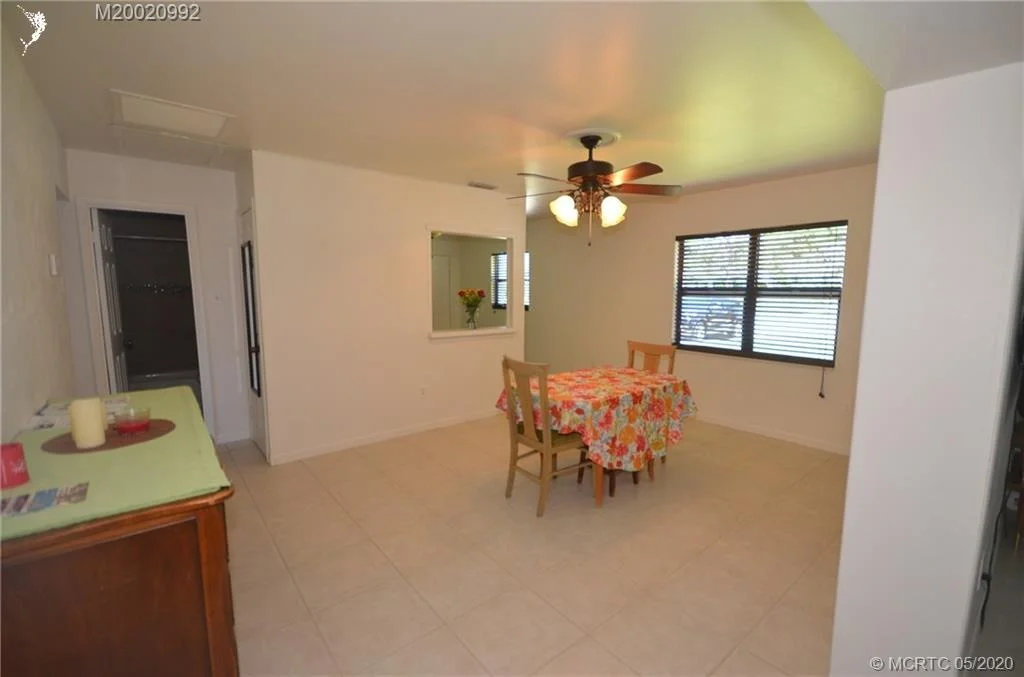 Photo of 1750 NW Sunset Boulevard