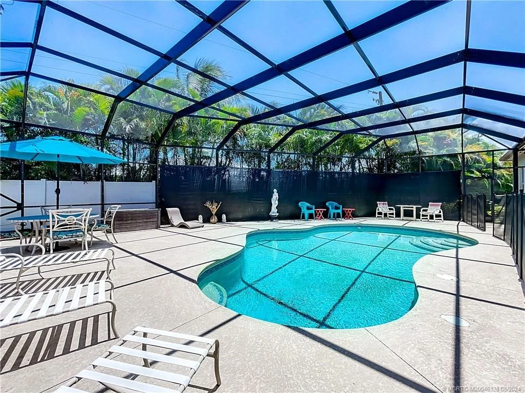 Photo of 4459 SE Bayshore Terrace