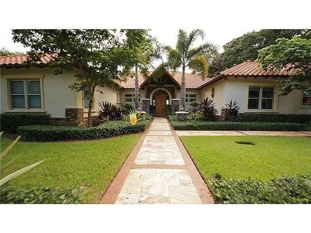 Photo of 3664 SE Malibu Lane