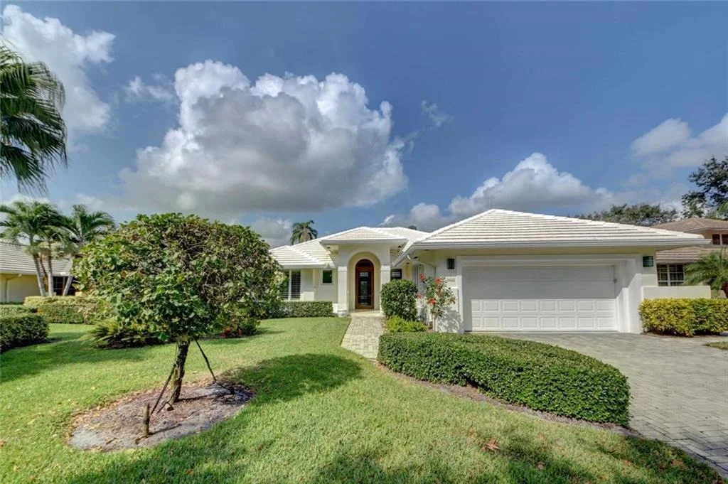 Photo of 3422 SE Cambridge Drive