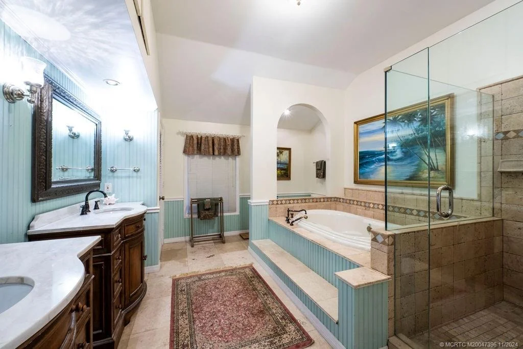 Photo of 535 SW Siesta Way