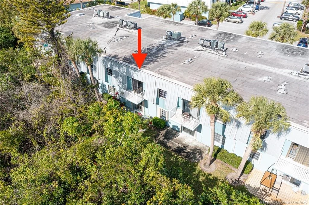 Photo of Unit E25 at 950 S Kanner Highway