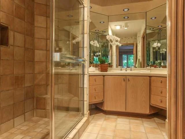 Photo of 6541 SE HARBOR Circle