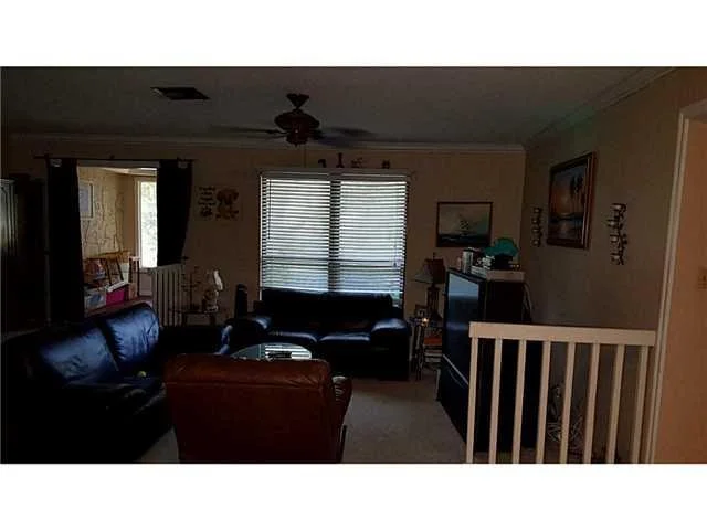 Photo of 275 SW Salerno Circle