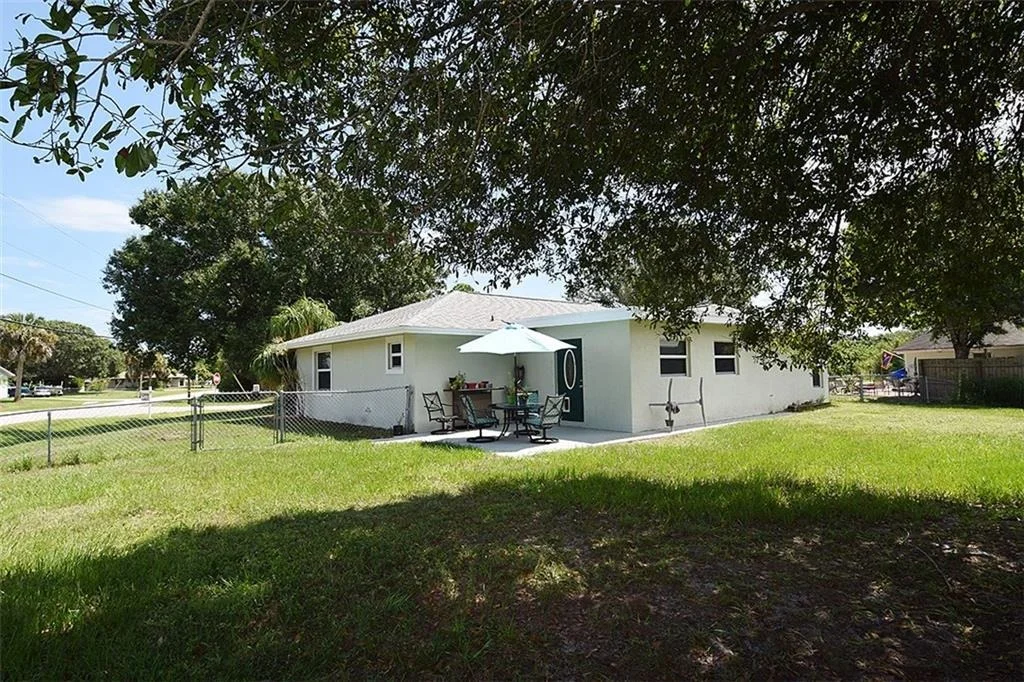 Photo of 4801 Seagrape Drive