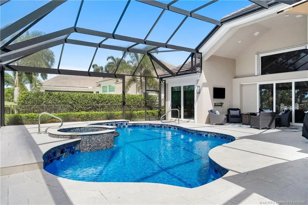 Photo of 1518 SE Cypress Glen Way