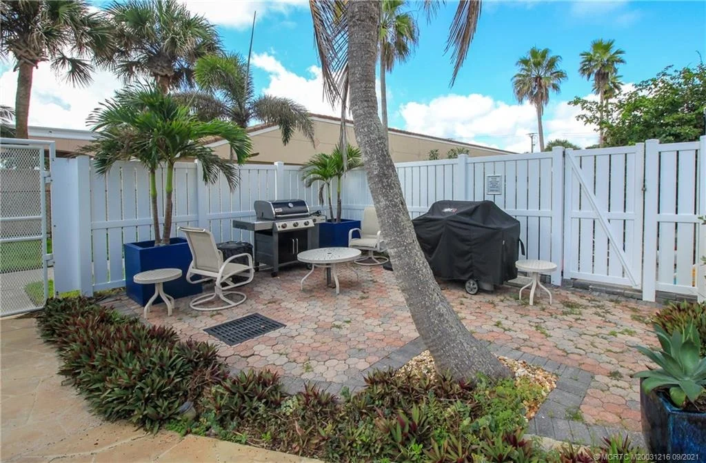 Photo of Unit PHA1 at 3100 N Highway A1A