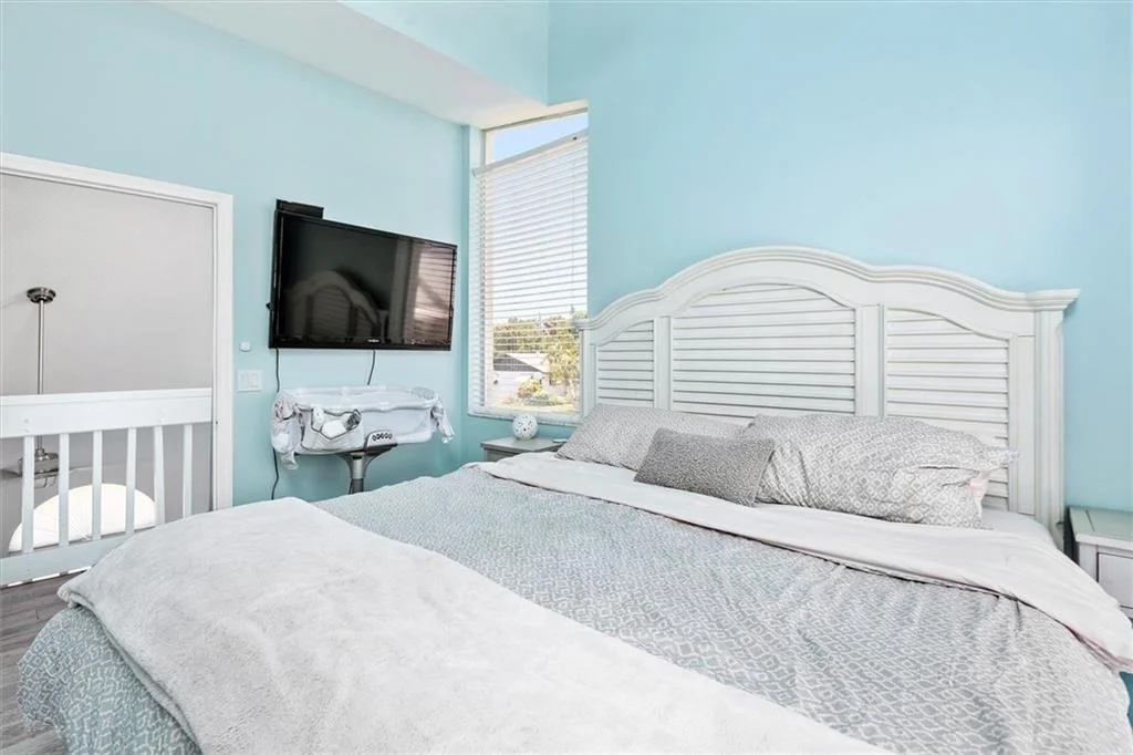 Photo of 1833 Len Drive