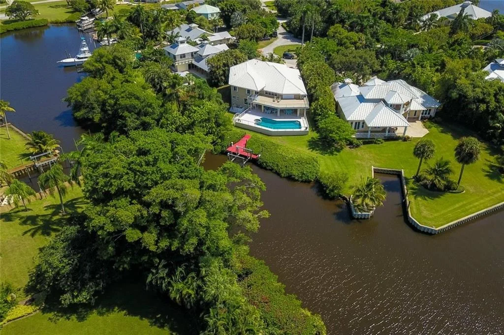 Photo of 1424 NW Coconut Point Lane