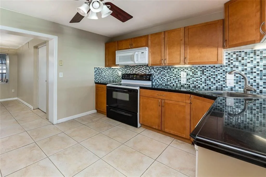 Photo of 414 SE Fini Drive