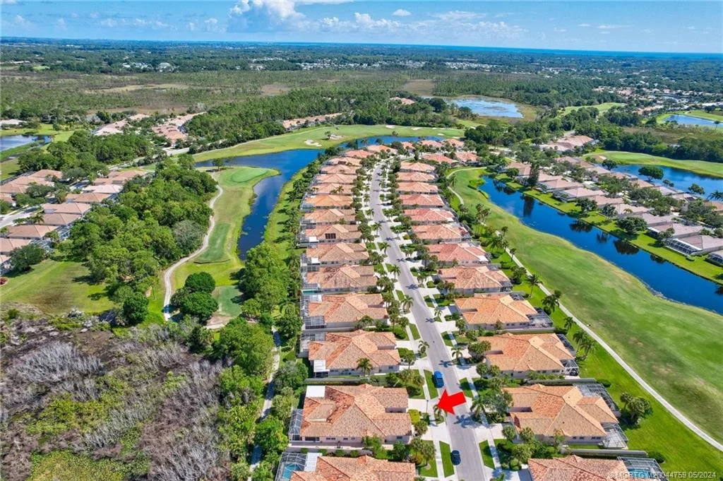 Photo of 8352 SE Double Tree Drive SE
