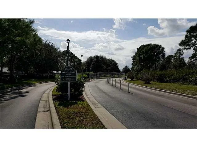 Photo of 1112 SE Westminster Place