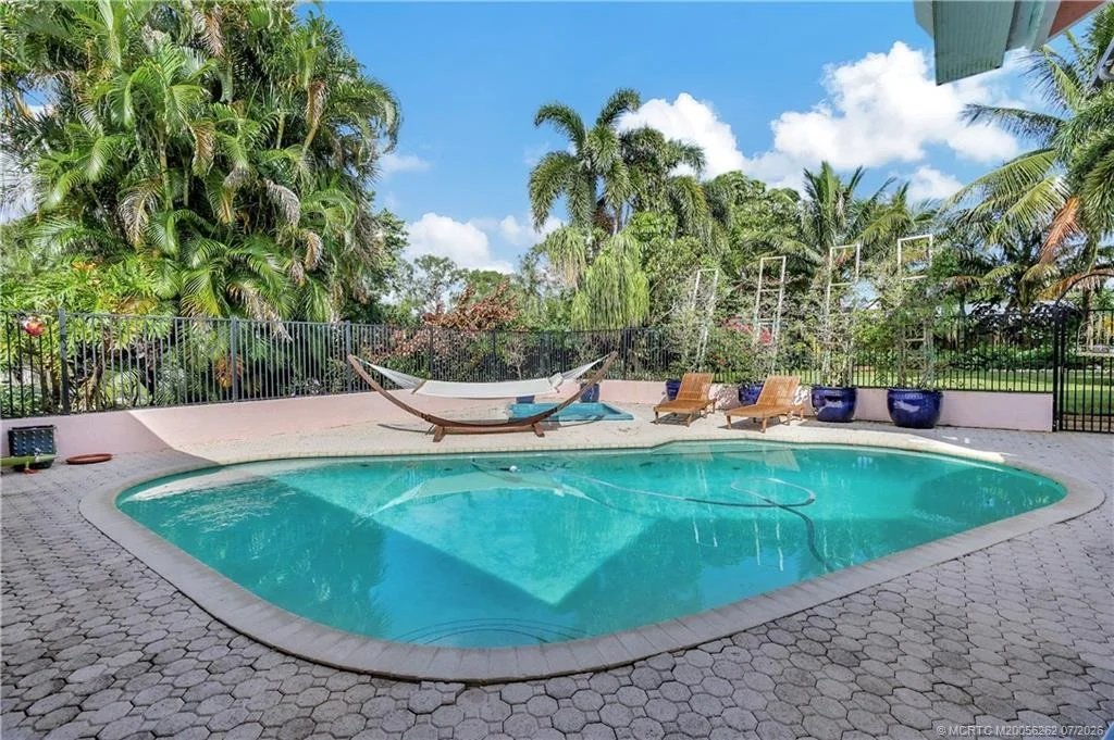 Photo of 1863 NW 22nd Street