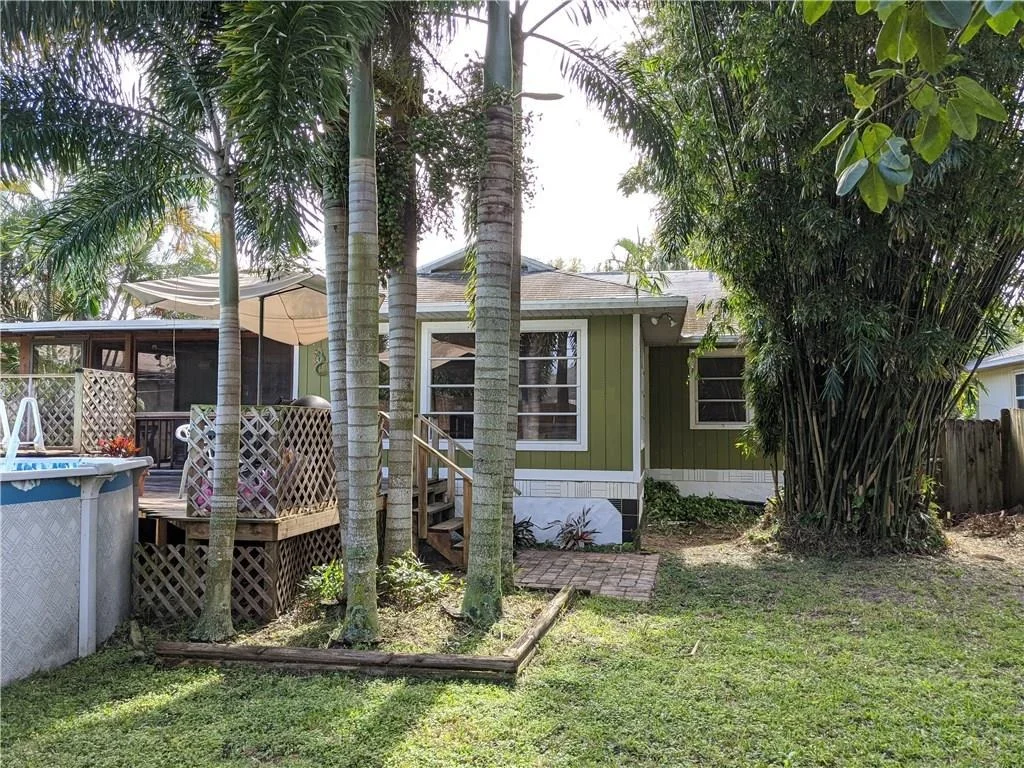 Photo of 3745 SE Middle Street