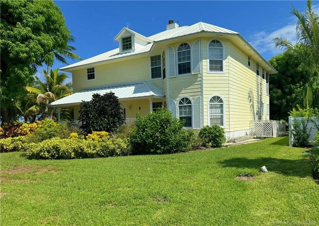 Photo of 4225 SE Centerboard Lane