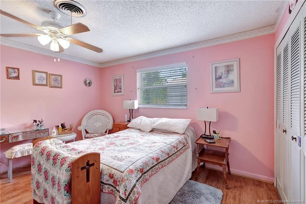 Photo of 824 SE Madison Avenue