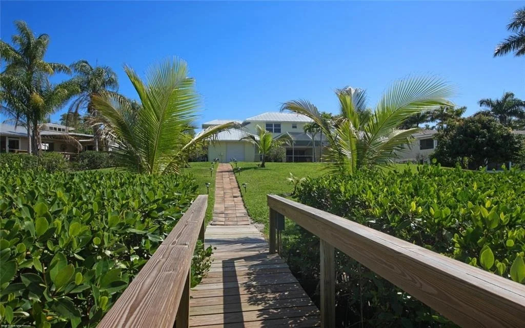 Photo of 3292 SE INLET HARBOR Trail