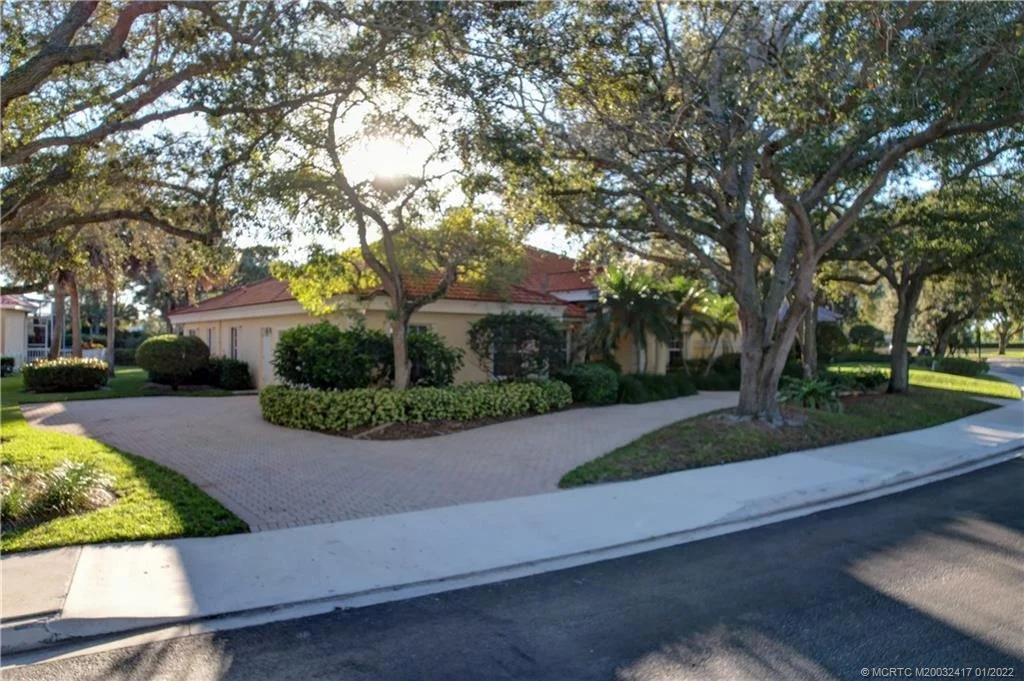 Photo of 2765 Tecumseh Drive