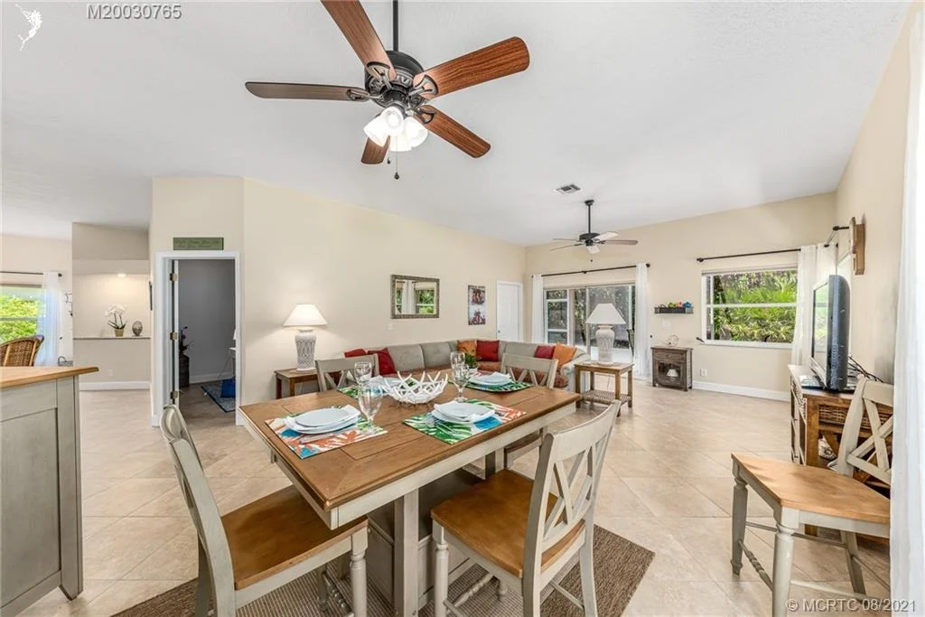 Photo of 6979 SE Cutler Trail