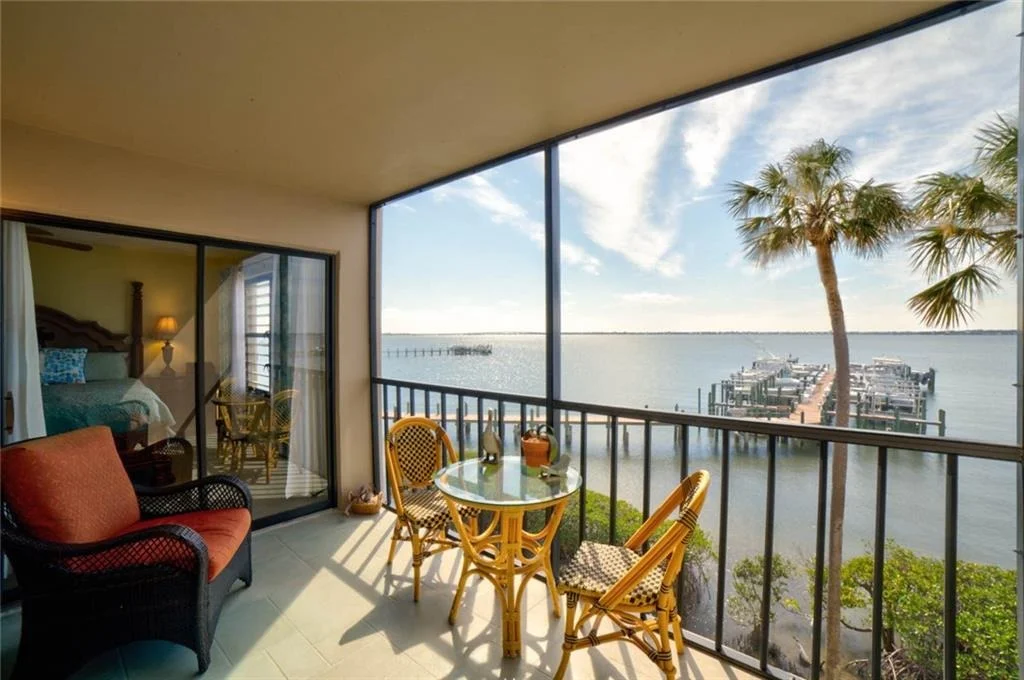 Photo of Unit 303 at 4620 NE Sandpebble Trace