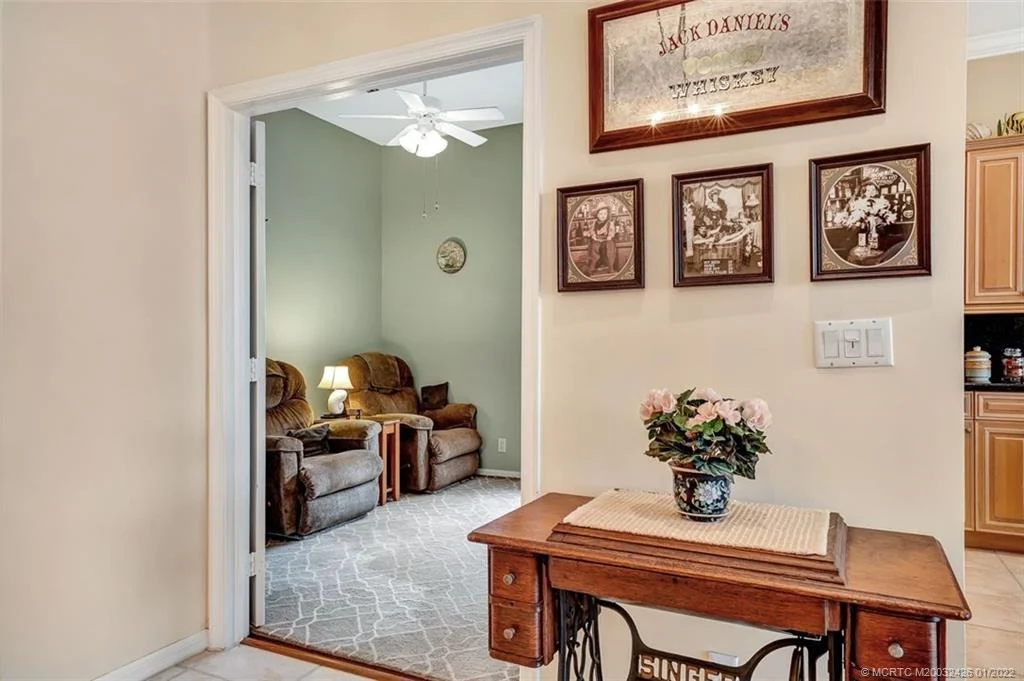 Photo of 4728 SE Mizner Place