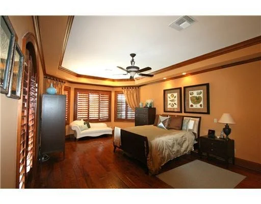 Photo of 8 MORGAN Circle