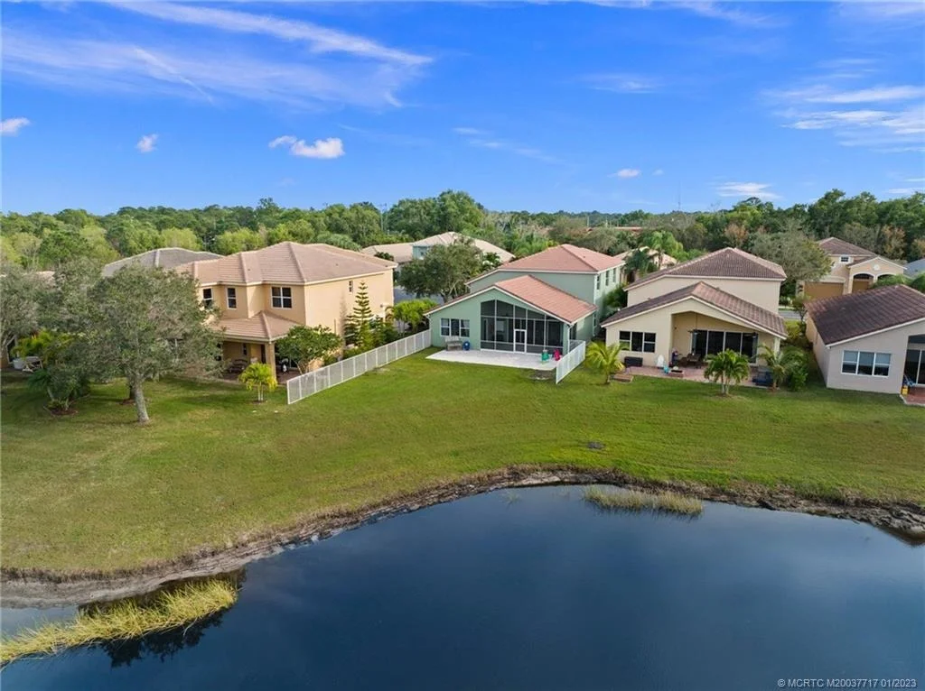 Photo of 1341 SE Fleming Way