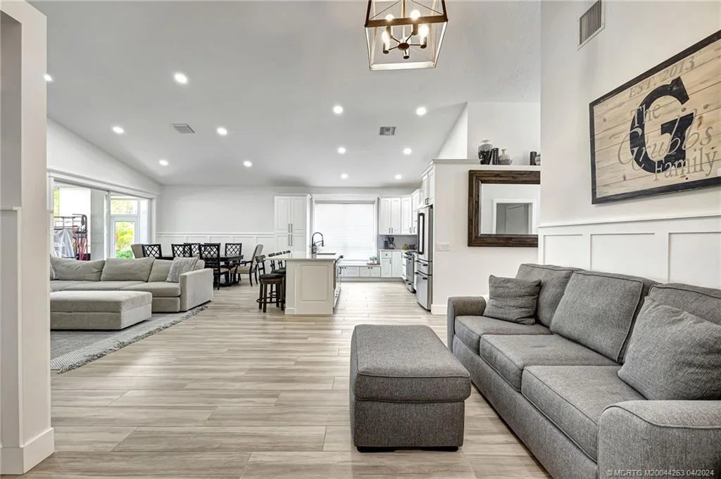 Photo of 6451 SE Wild Olive Lane