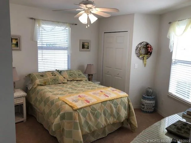 Photo of 877 Nettles Boulevard