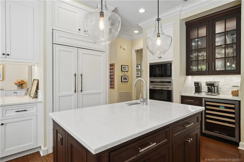 Photo of 9 Pineapple Lane