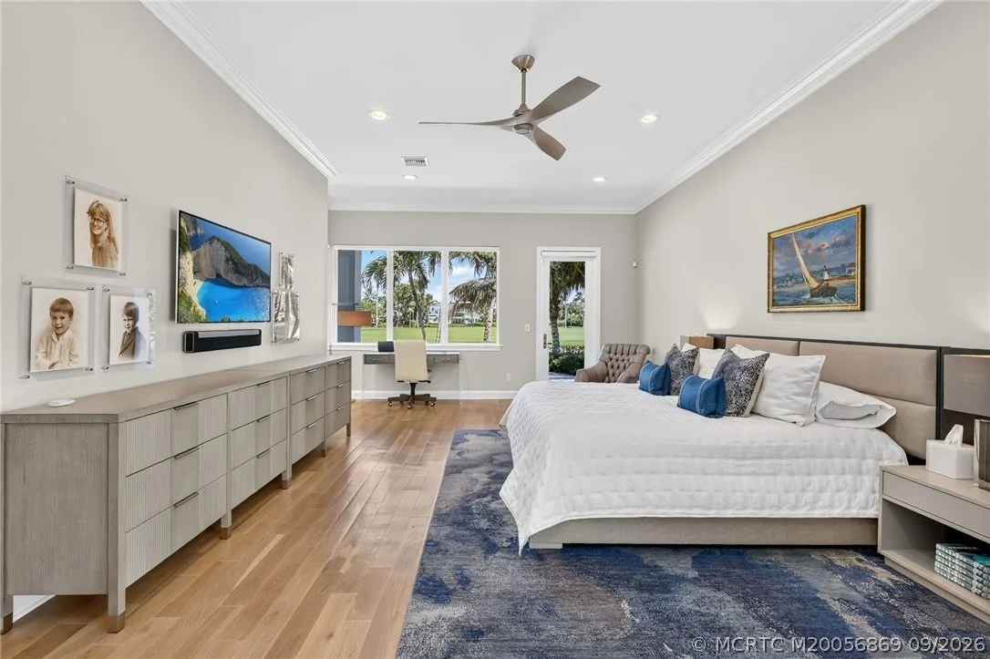 Photo of 7037 SE Harbor Circle