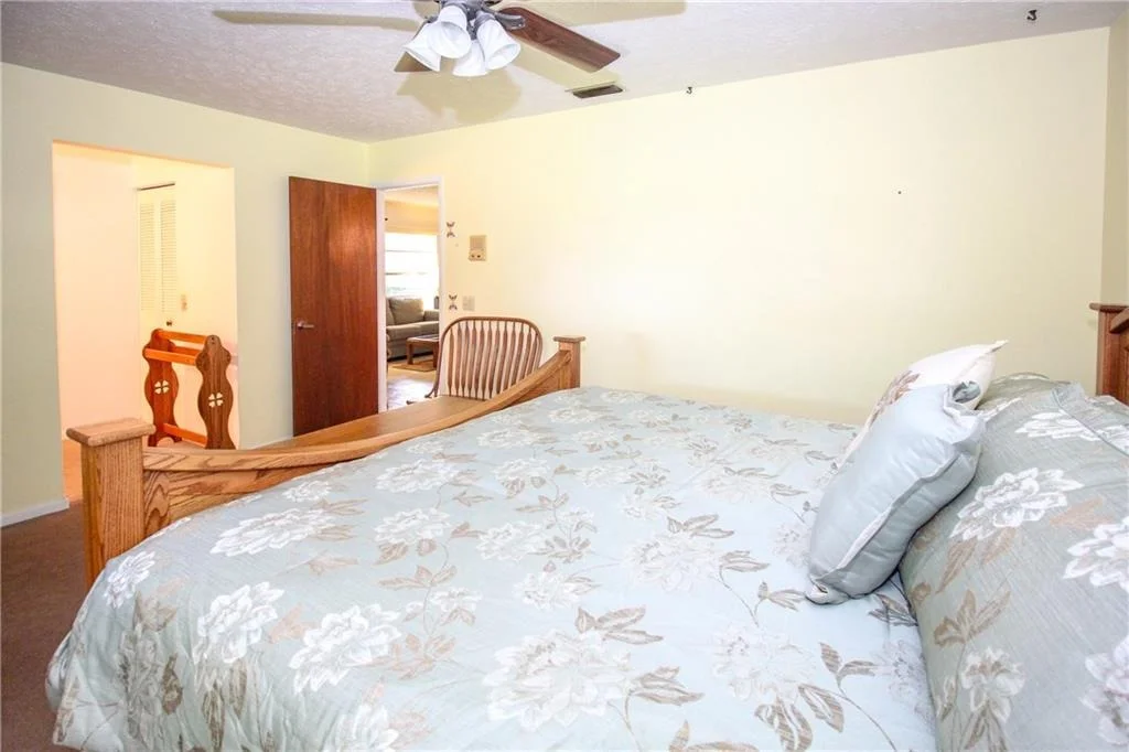 Photo of 5500 SE Paramount Drive