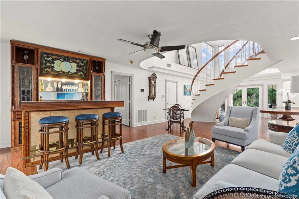 Photo of 6 Castle Hill Way