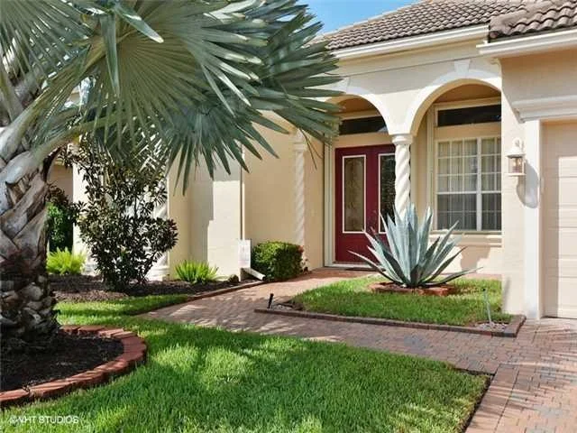 Photo of 7005 SE Bay Hill Drive