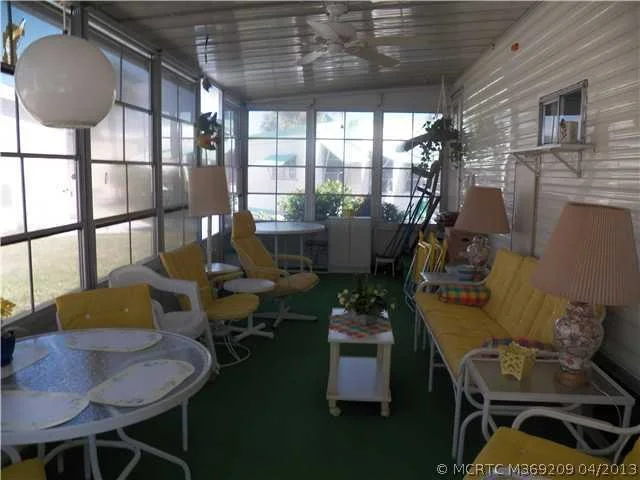 Photo of 83 Nettles Boulevard