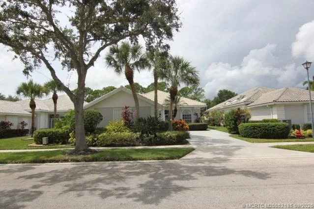 Photo of 8033 SE Double Tree Drive