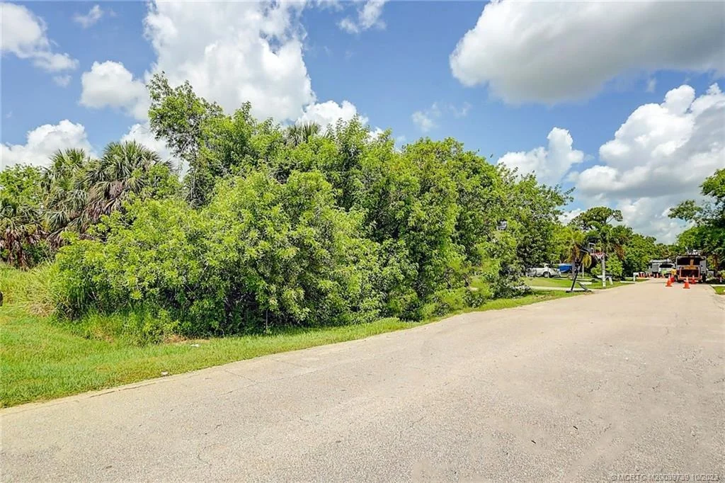 Photo of 5007 Hickory Drive