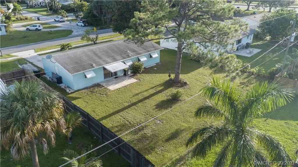 Photo of 1658 SE 10th Street