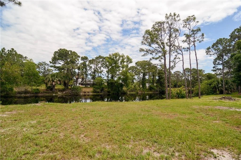 Photo of 63 NE Cypress Trail